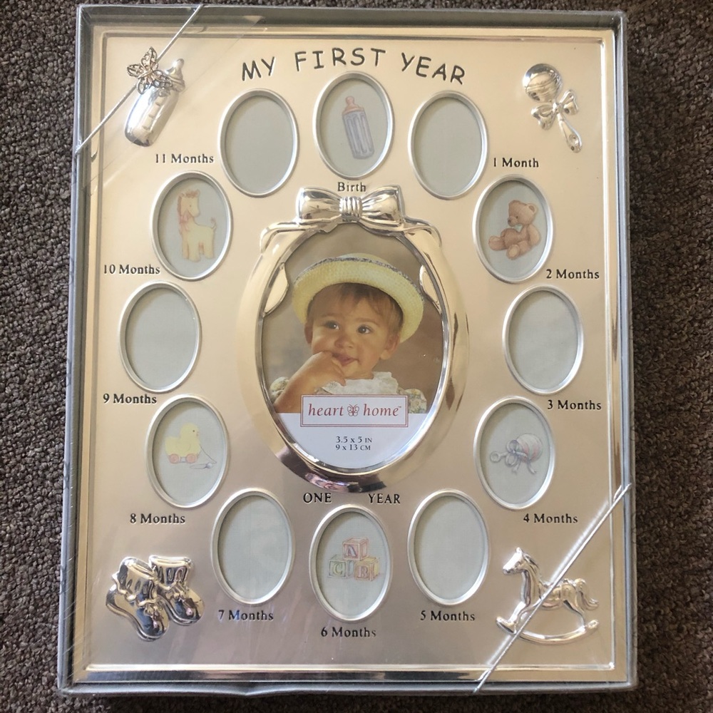 NWT MY FIRST YEAR KEEPSAKE BOOK